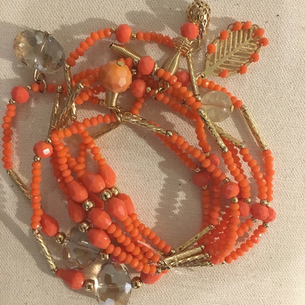 7 bracelets with crystals and bathed in gold!